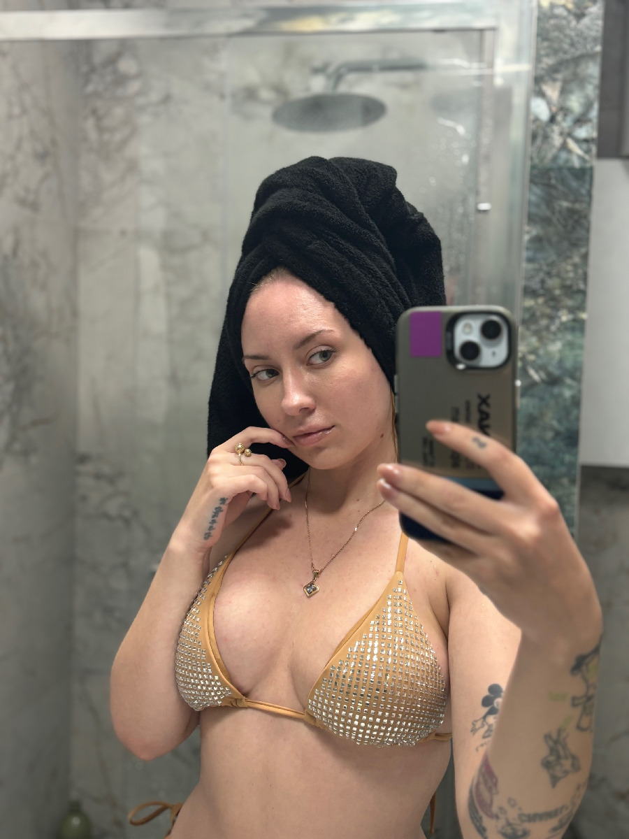 Nude girl KateV in Podgorica